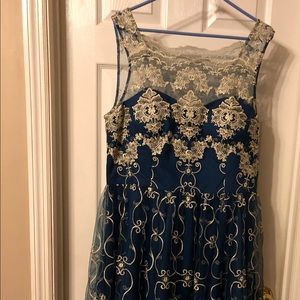ModCloth  teal and lace dress with liner size 14